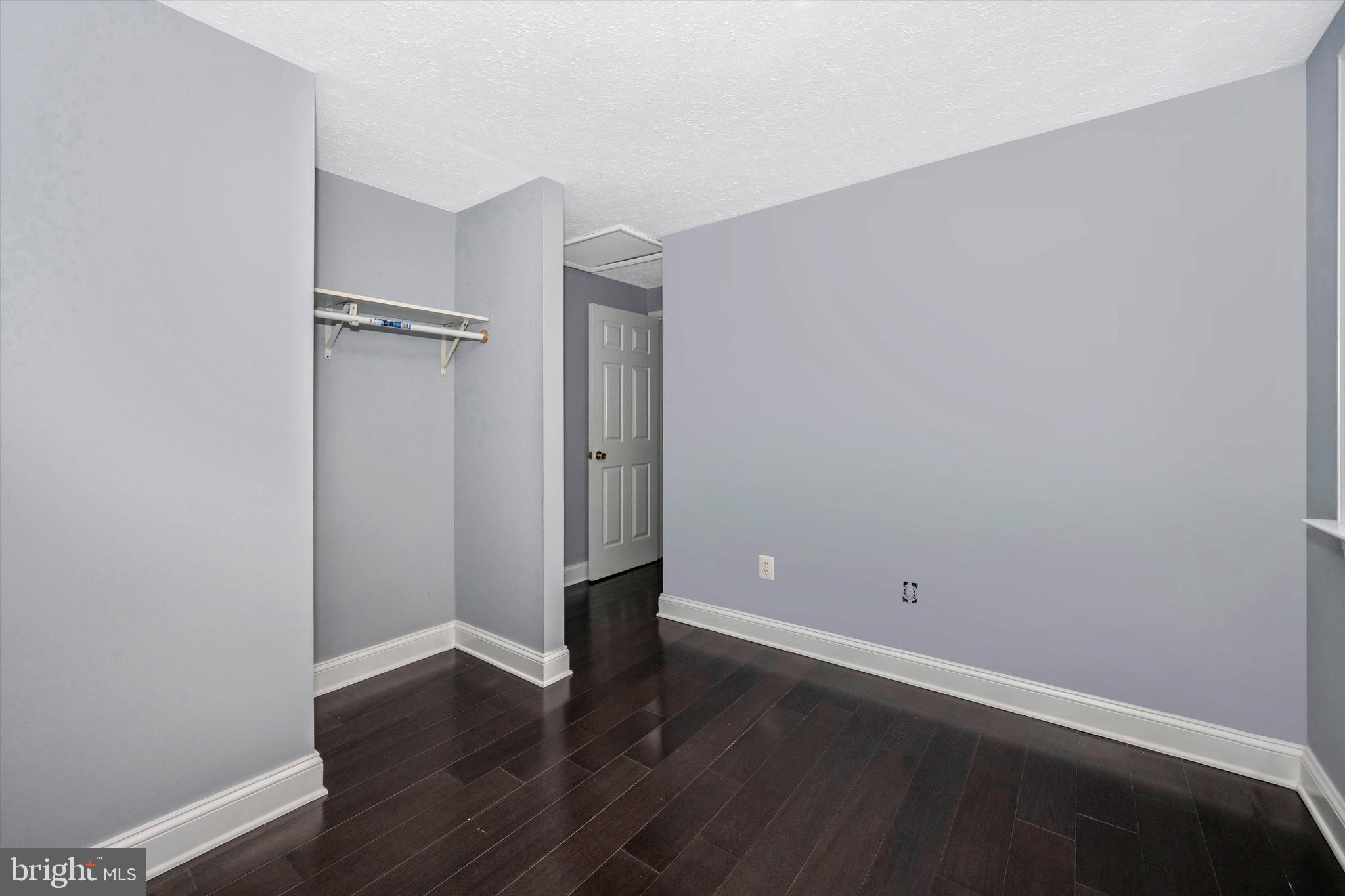 DAMASCUS VALLEY PARK - Residential