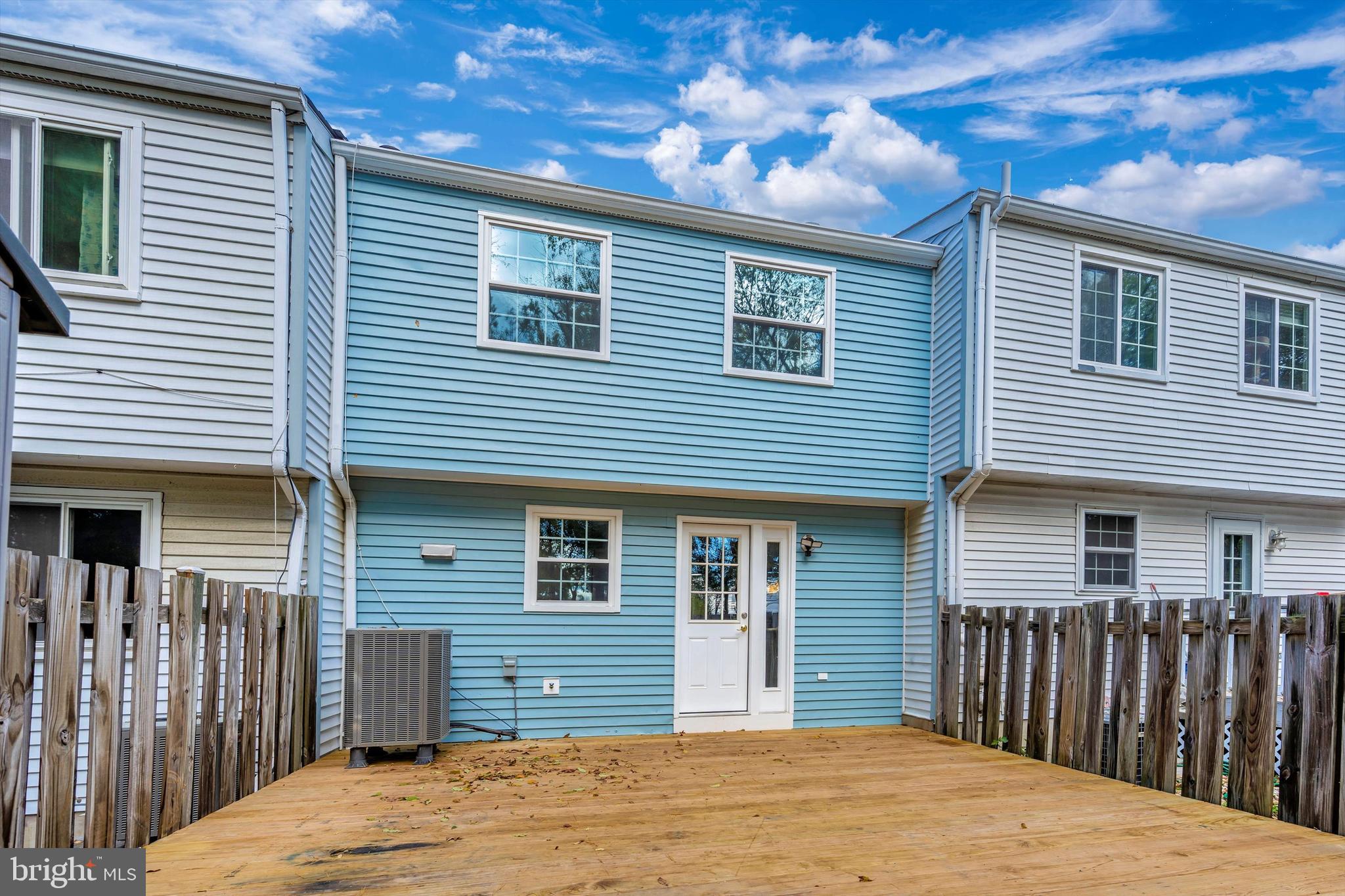 DAMASCUS VALLEY PARK - Residential