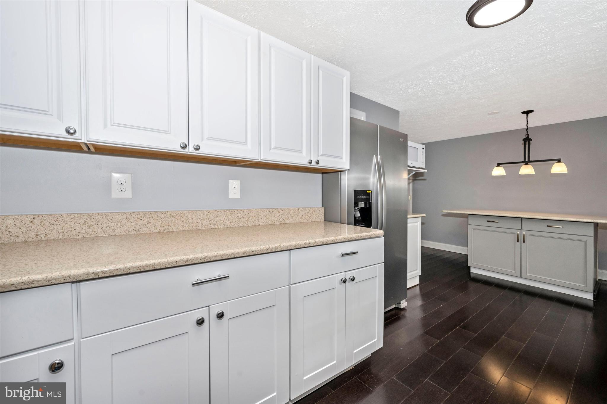 DAMASCUS VALLEY PARK - Residential