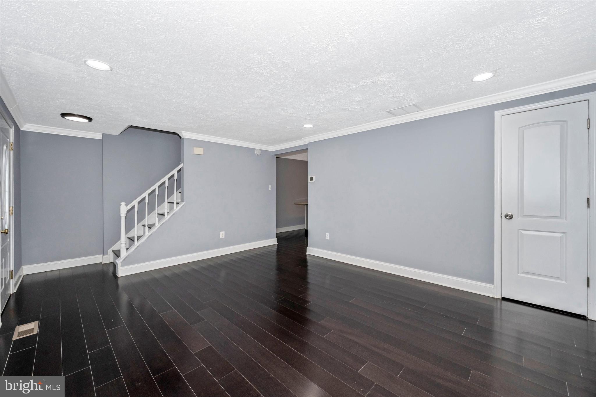 DAMASCUS VALLEY PARK - Residential