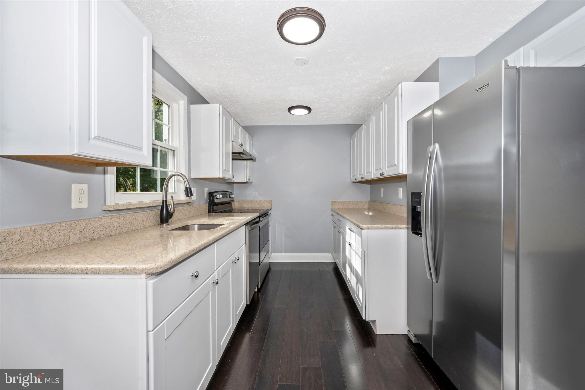 DAMASCUS VALLEY PARK - Residential