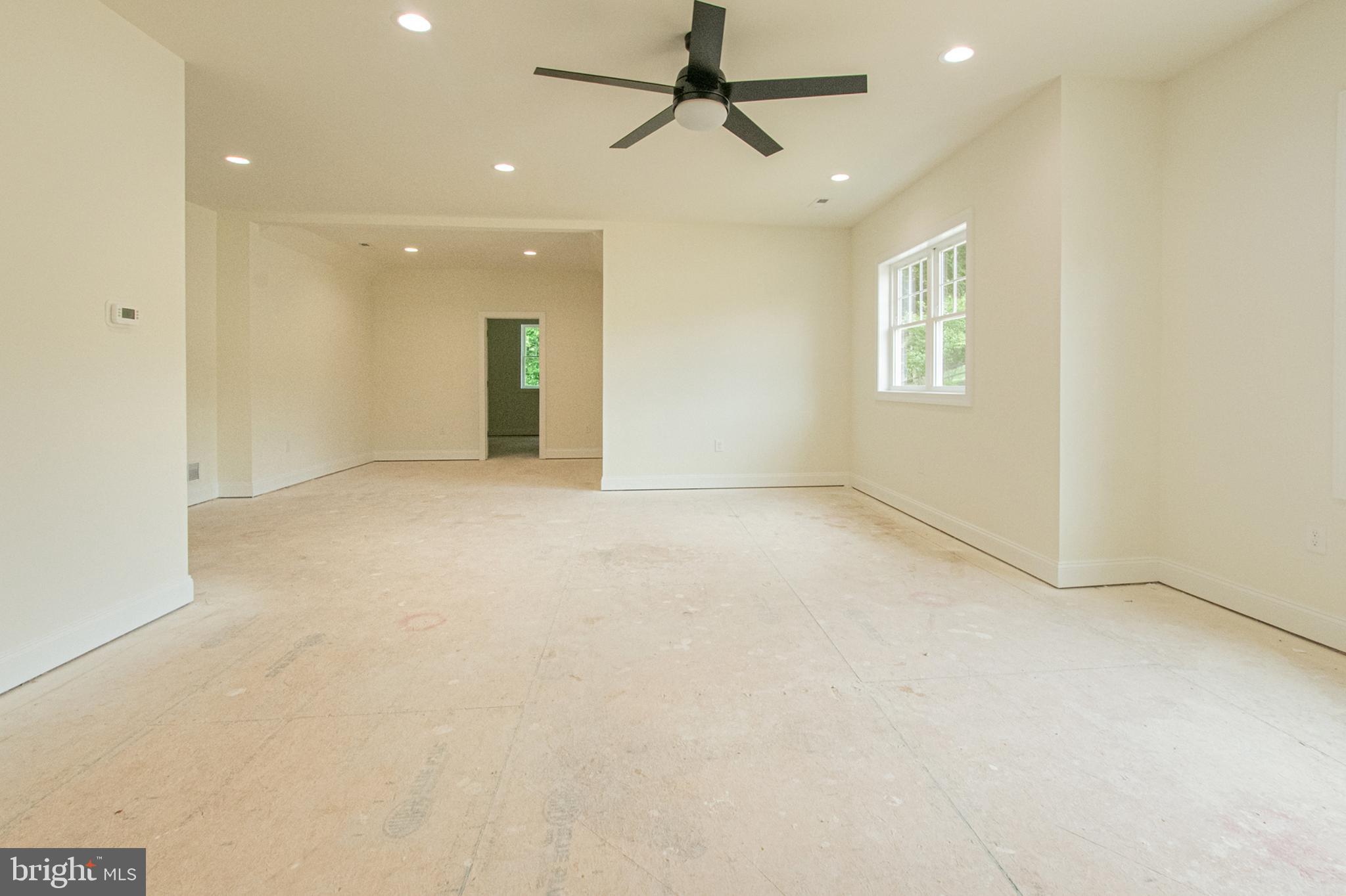 SARUM FARM - Residential