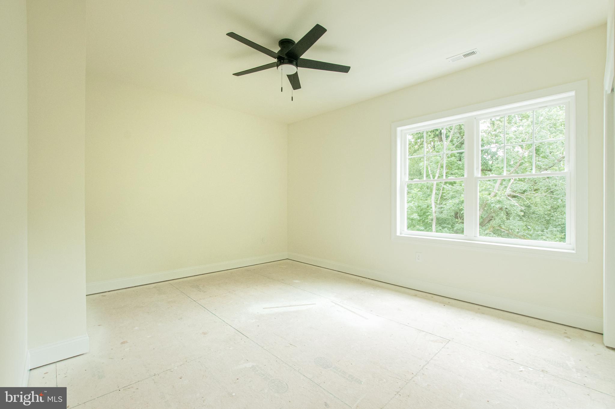 SARUM FARM - Residential