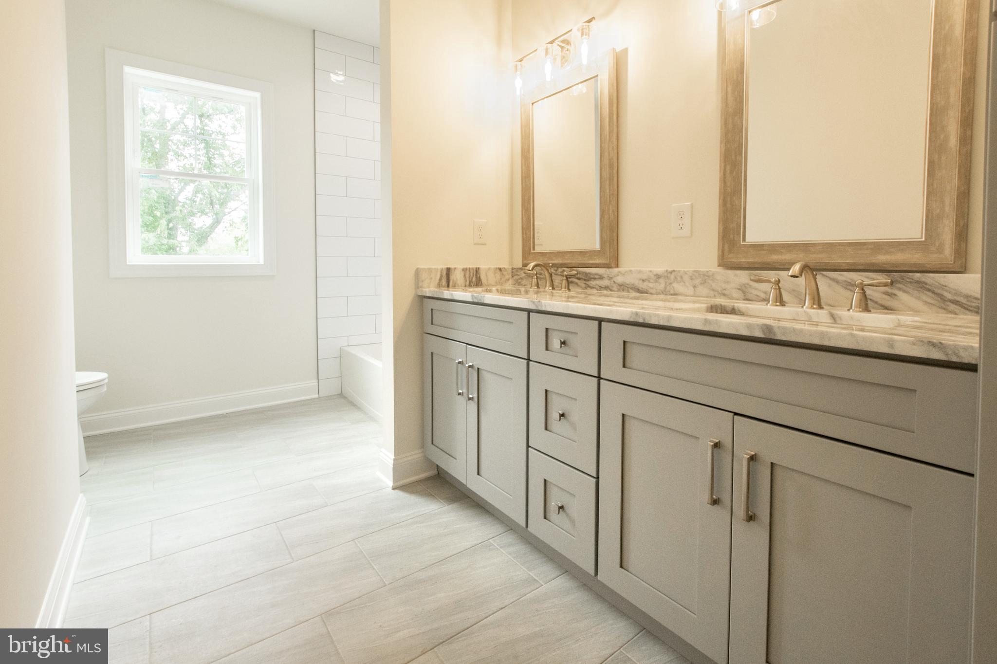 SARUM FARM - Residential