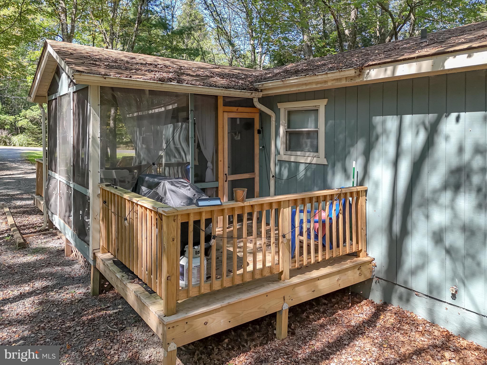 TOWAMENSING TRAILS - Residential