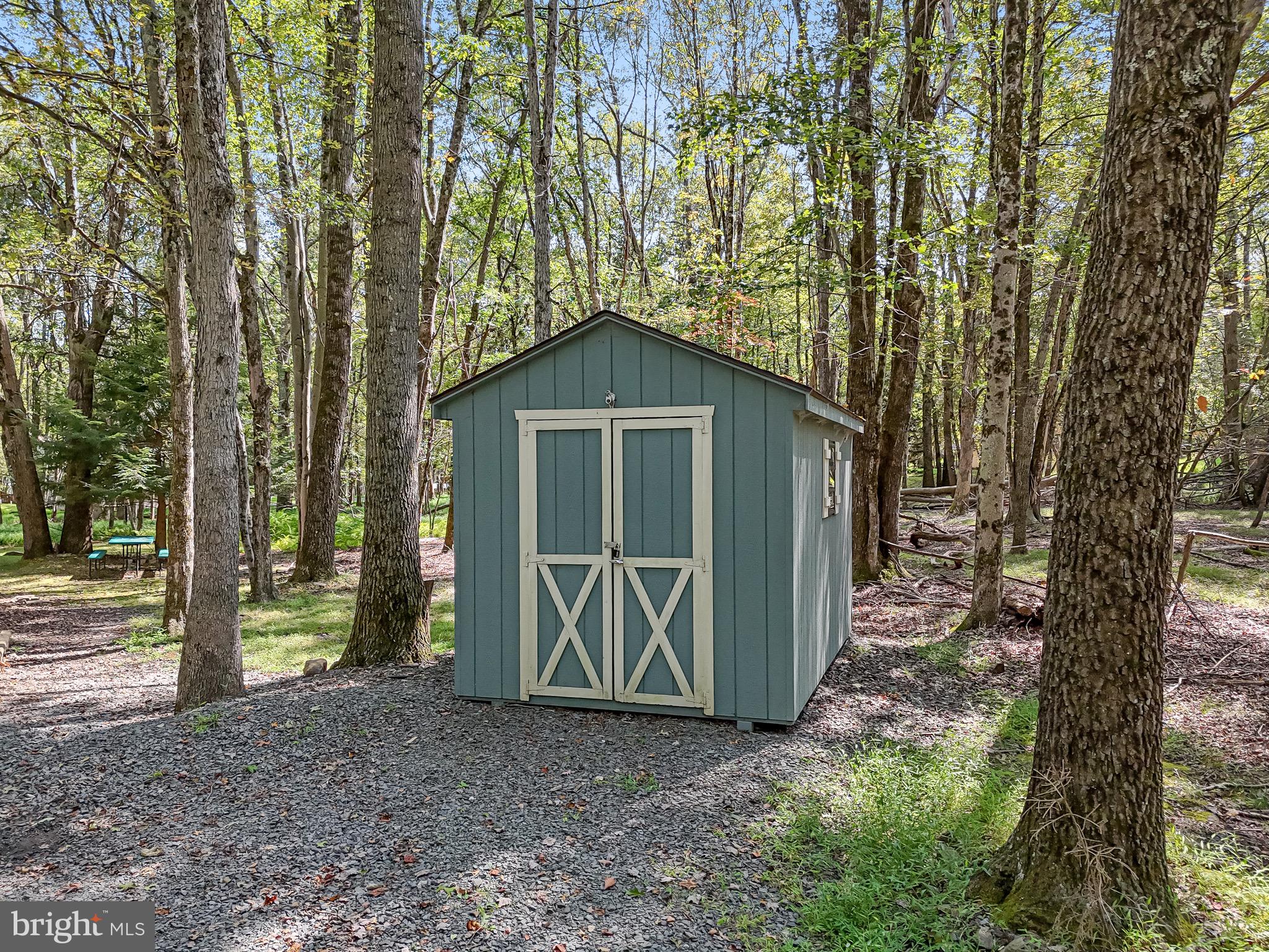 TOWAMENSING TRAILS - Residential