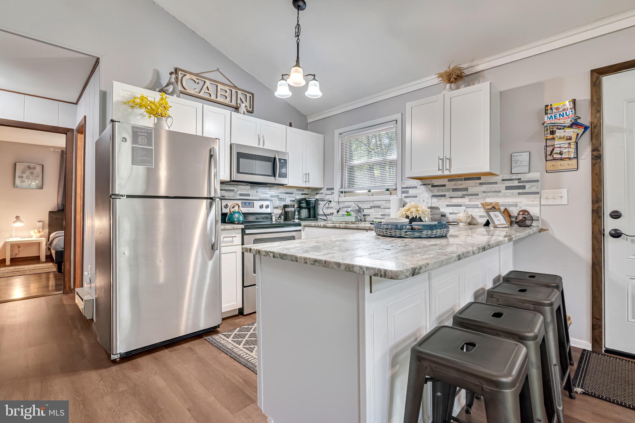 TOWAMENSING TRAILS - Residential