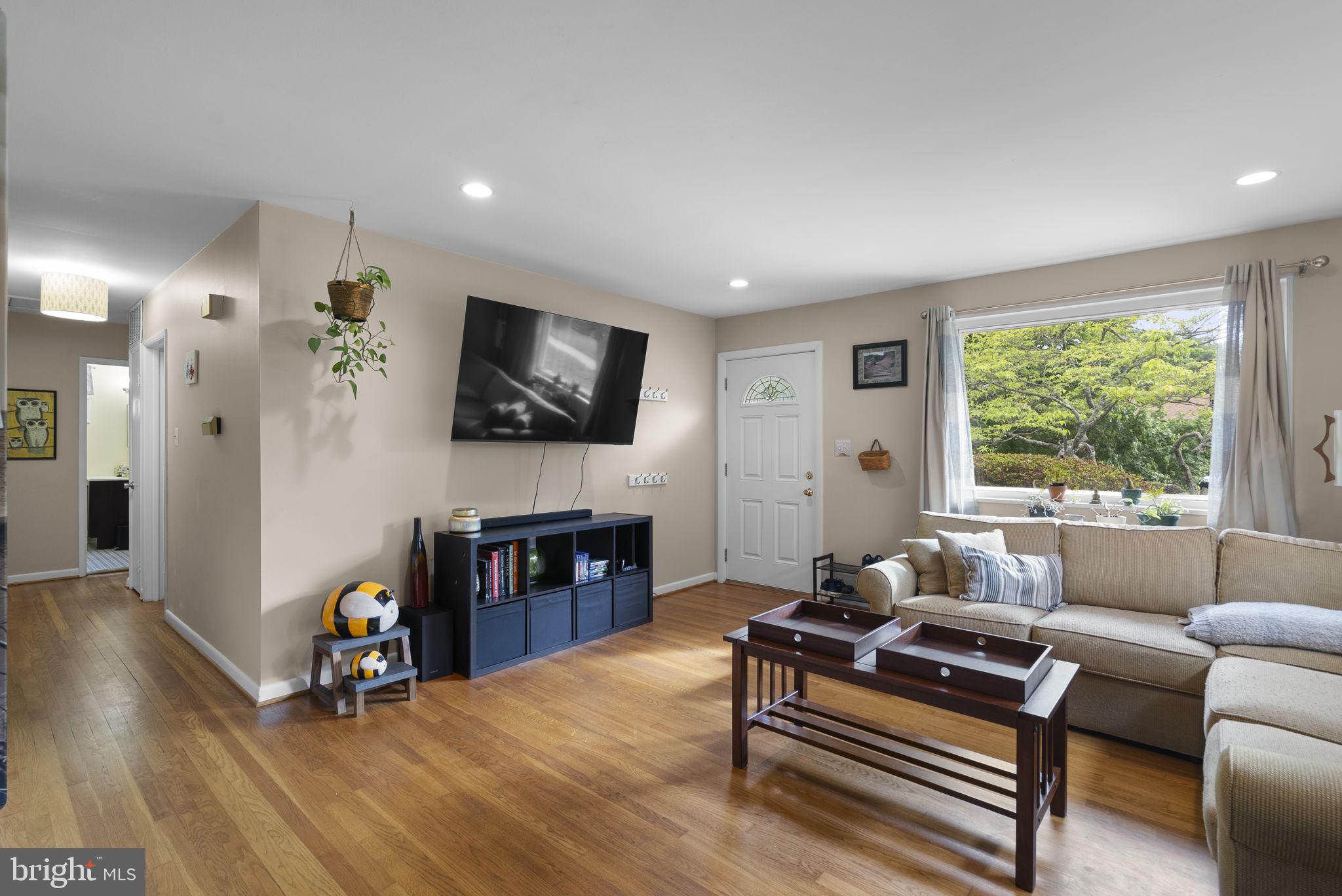 11111 SCHUYLKILL ROAD