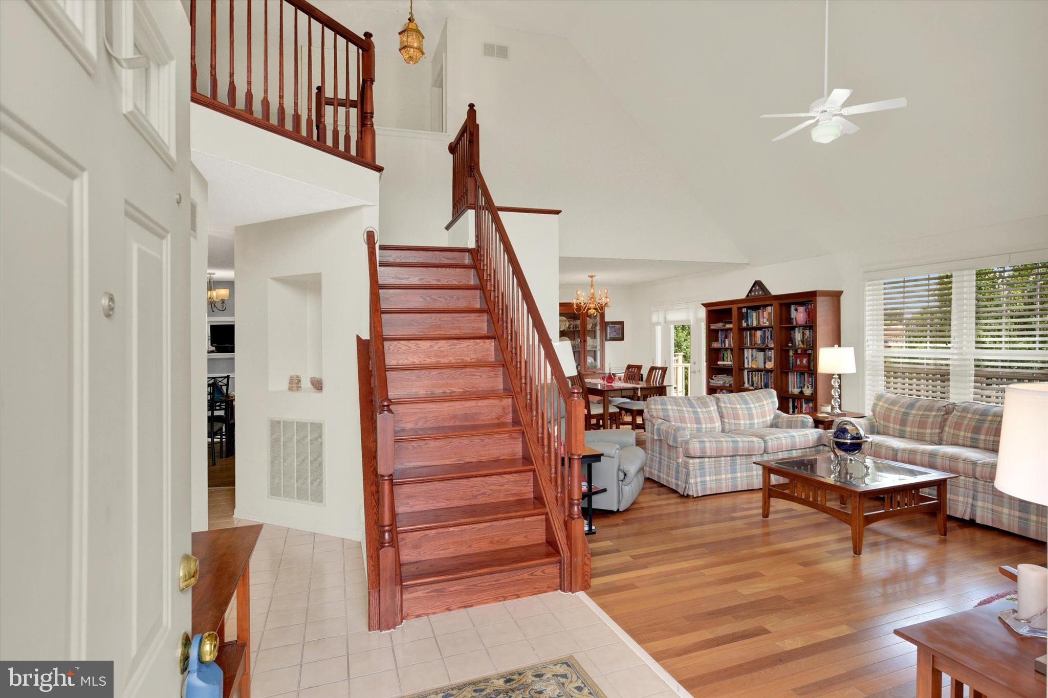 2801 OAKWOOD DRIVE
