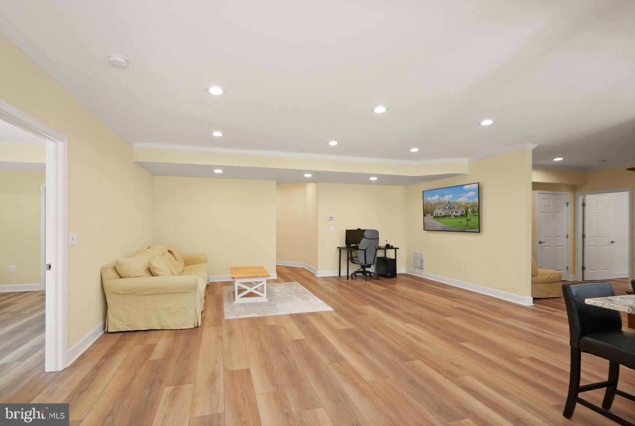 WOODLAND FARMS - Residential