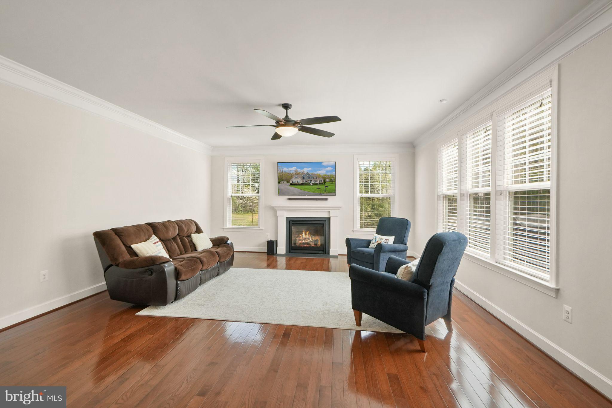 WOODLAND FARMS - Residential