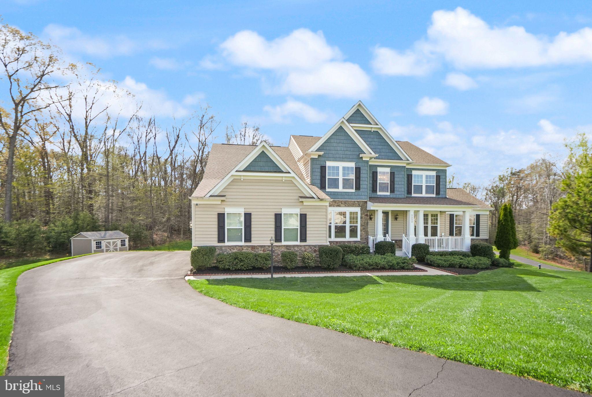 9959 SUMMERWOOD DRIVE