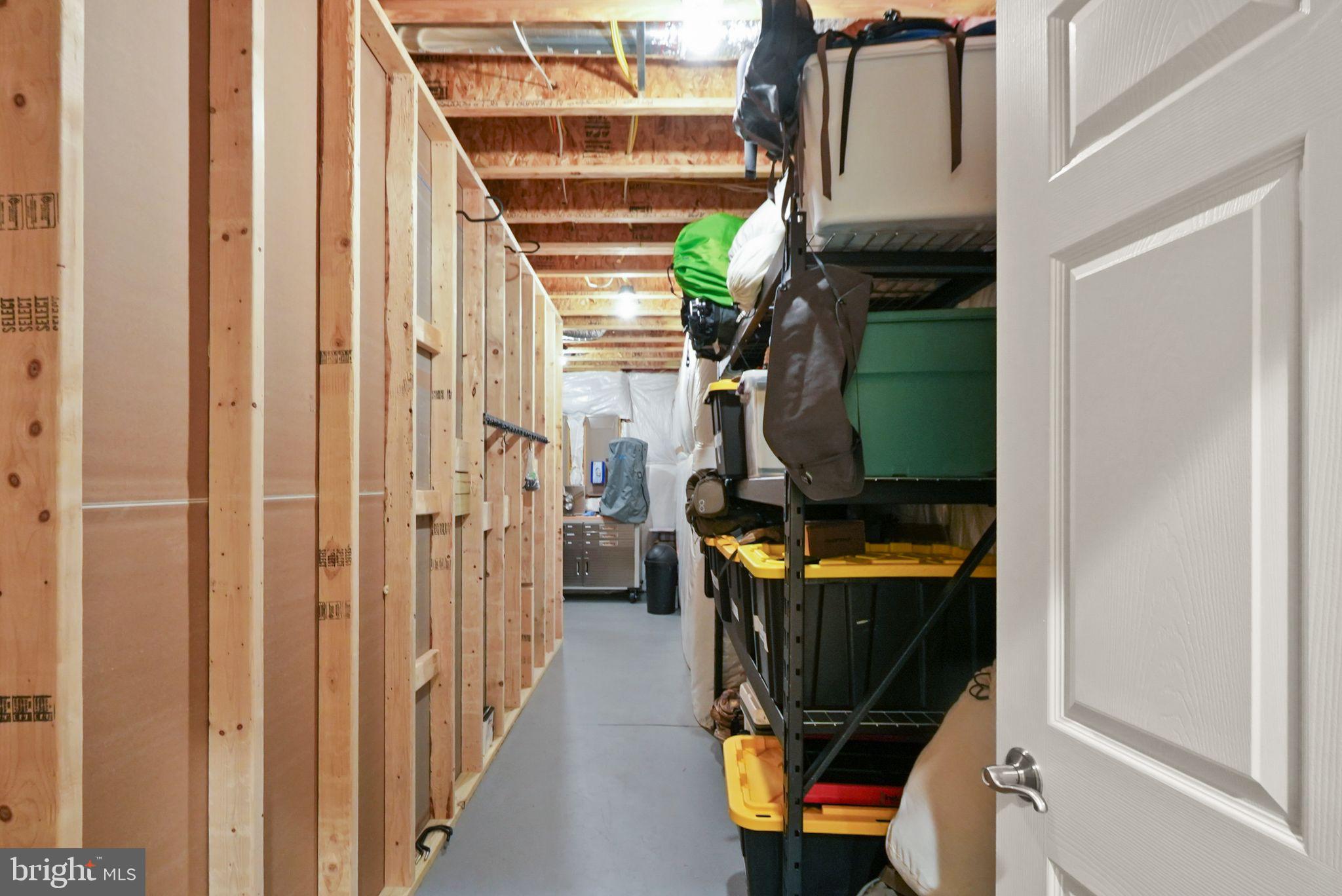 WOODLAND FARMS - Residential