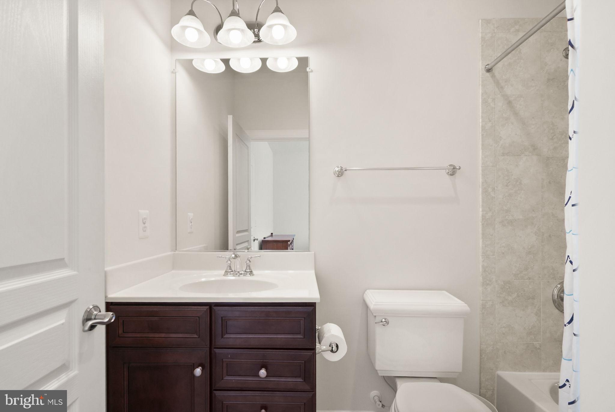 WOODLAND FARMS - Residential