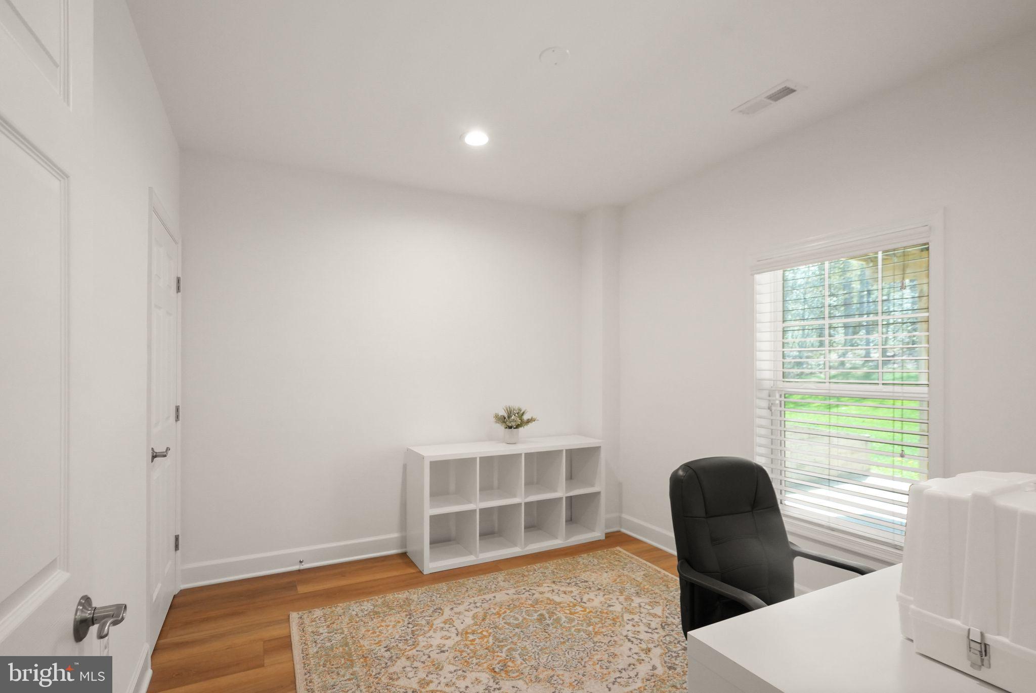 WOODLAND FARMS - Residential