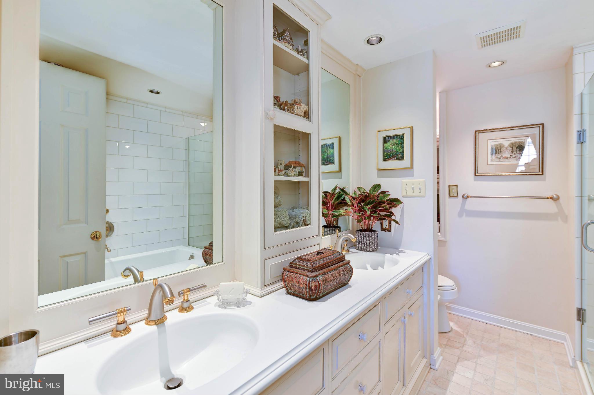 POMMANDER - Residential