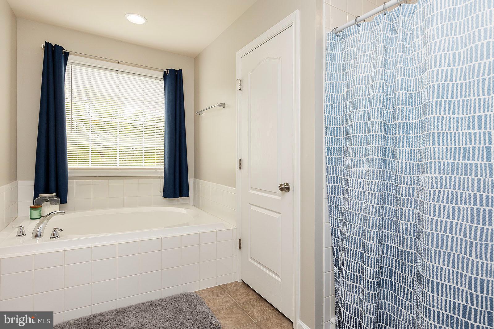 AMBERFIELD - Residential