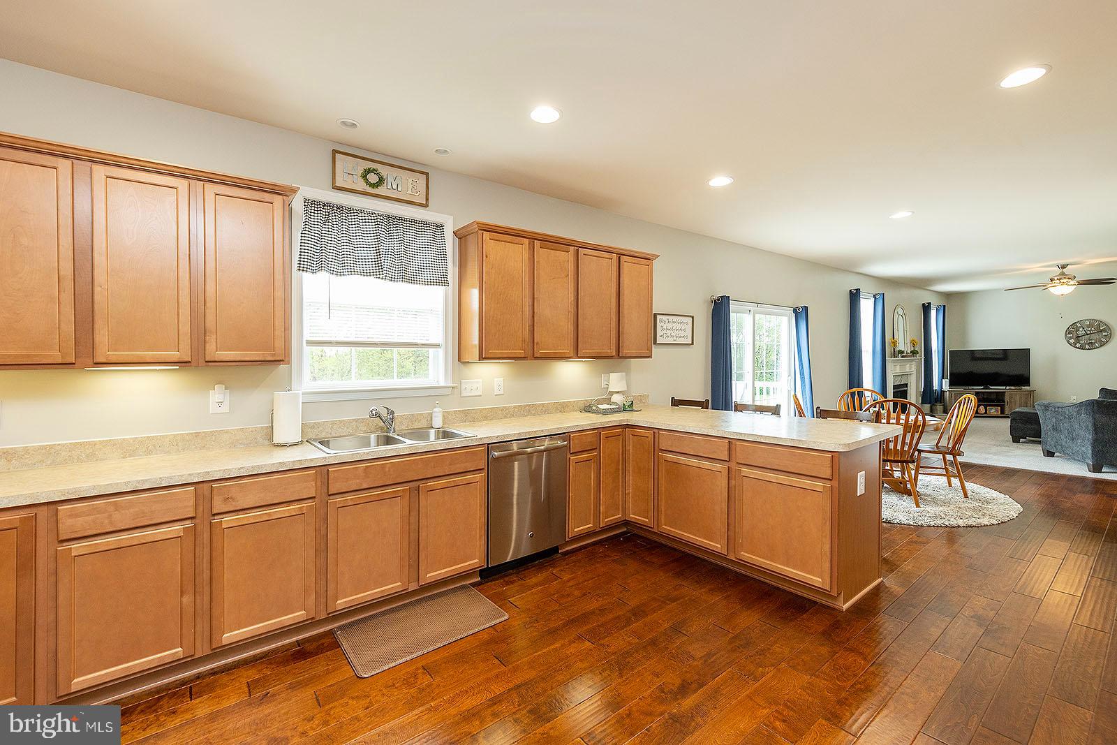 AMBERFIELD - Residential