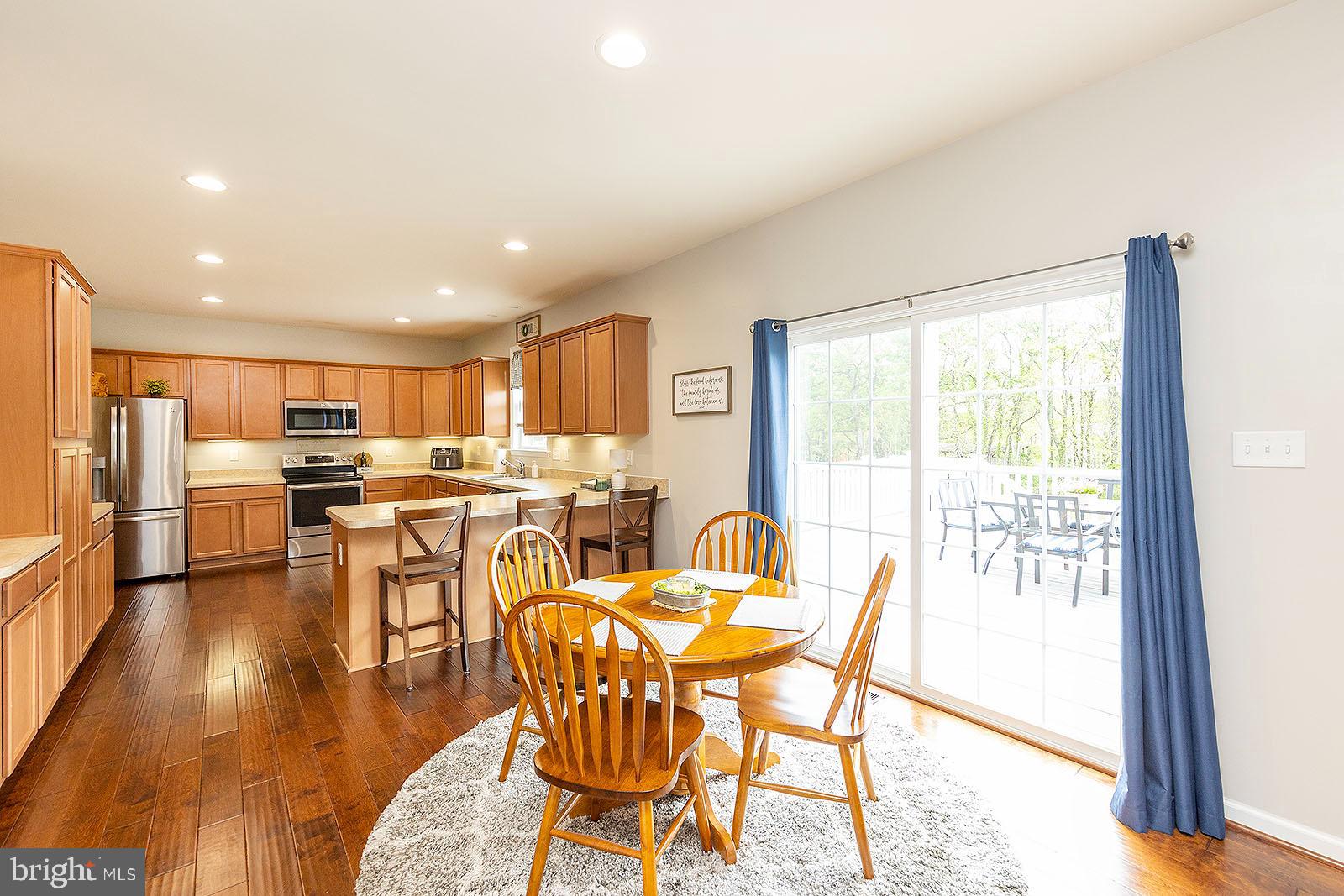 AMBERFIELD - Residential