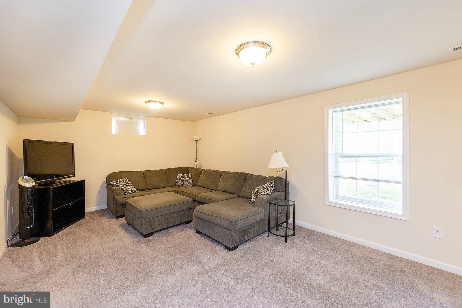 AMBERFIELD - Residential