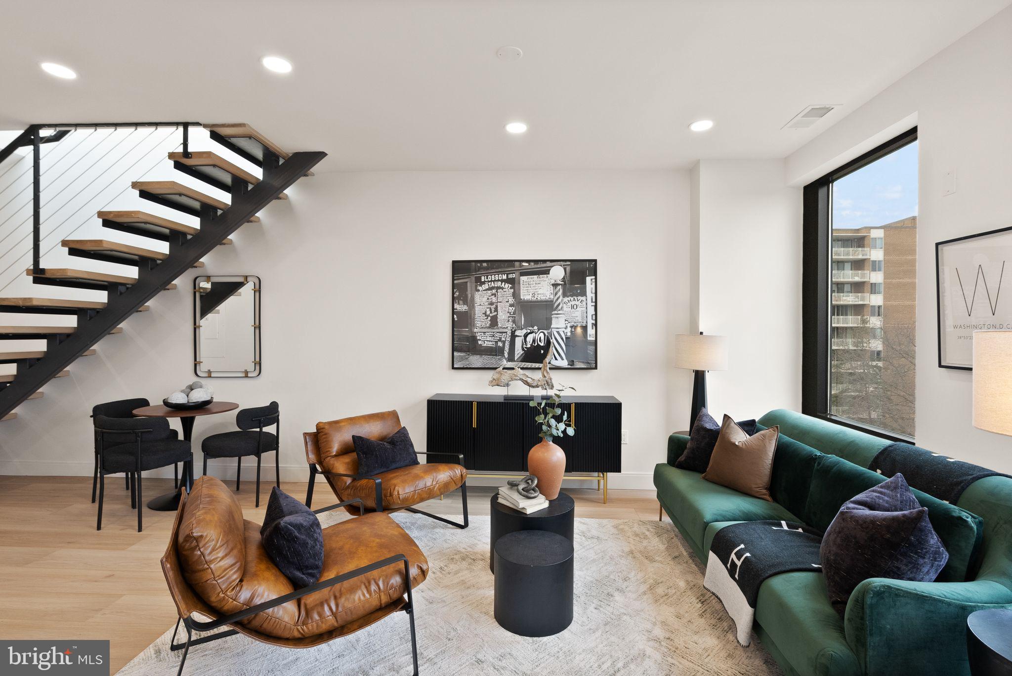 4111 CONNECTICUT AVENUE NW PH604