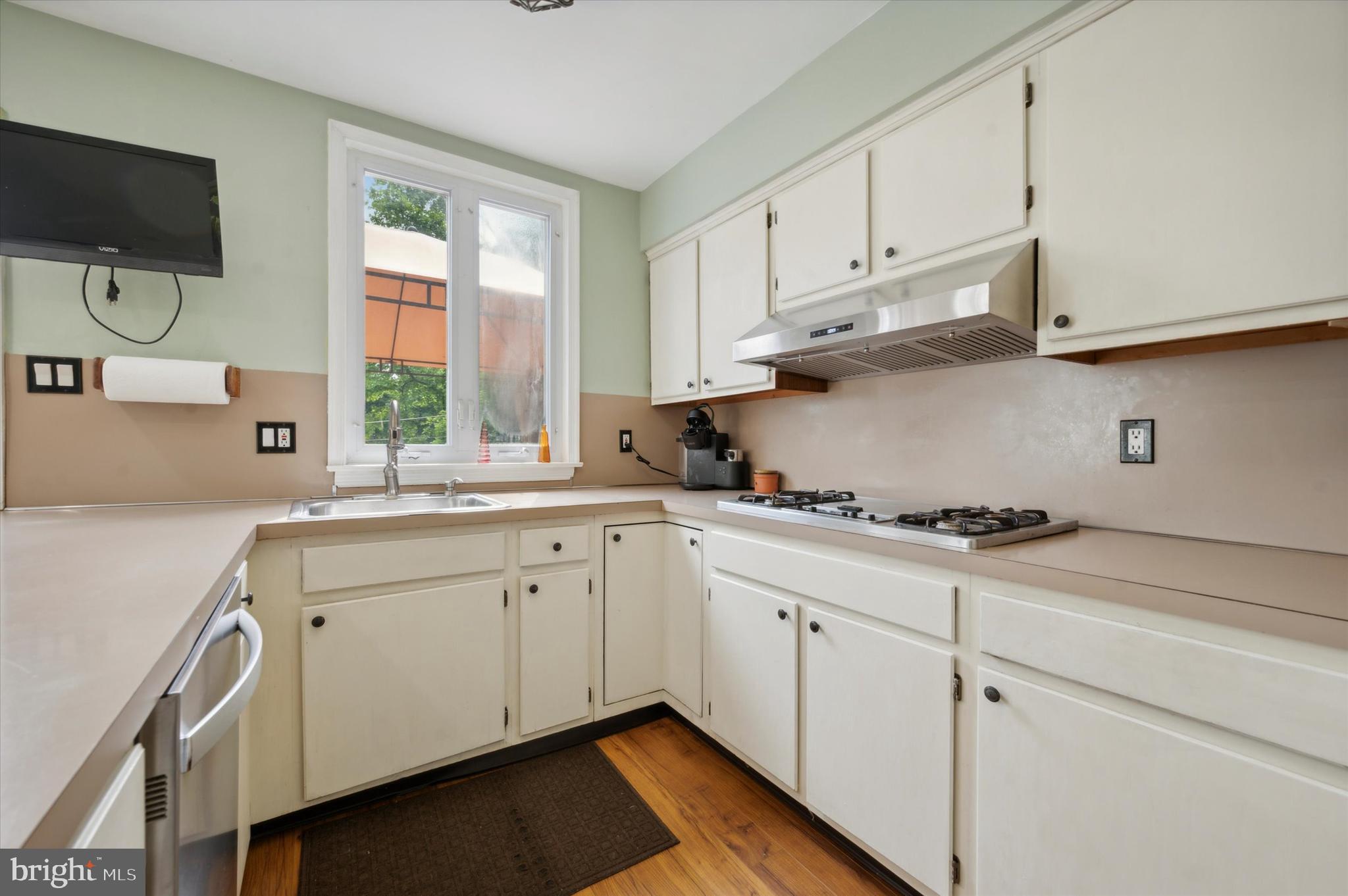 WOODMERE - Residential