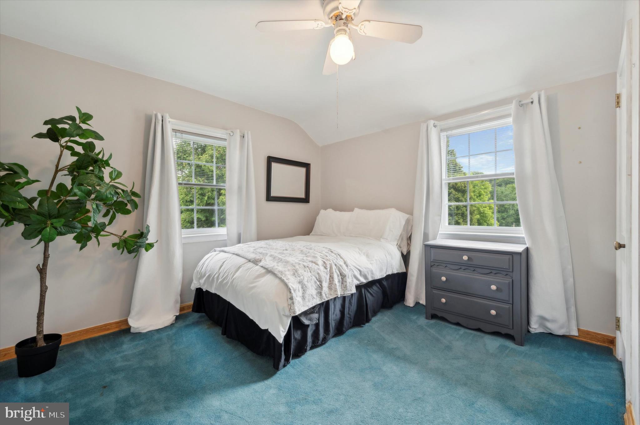 WOODMERE - Residential