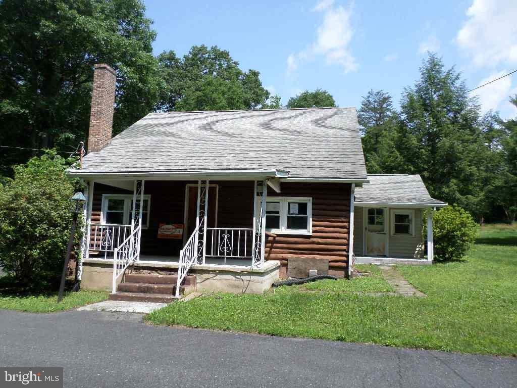 Vacation at home!. Hunt deer from the rear of home. Enjoy fishing in the Juniata, or just relax on the porch. Easy access to Rte. 322 & 22. 20 to 30 minute drive to either Harrisburg or Lewistown. Case # 446-090095 HUD homes are sold ''AS IS'' Property is FHA (UI)uninsured .This property is an Exclusive Agency Listing. Ask Agent for details and submit offer to,see agent remarks "Equal Opportunity Housing"
