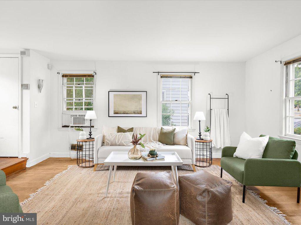 SARGENT KNOLLS - Residential