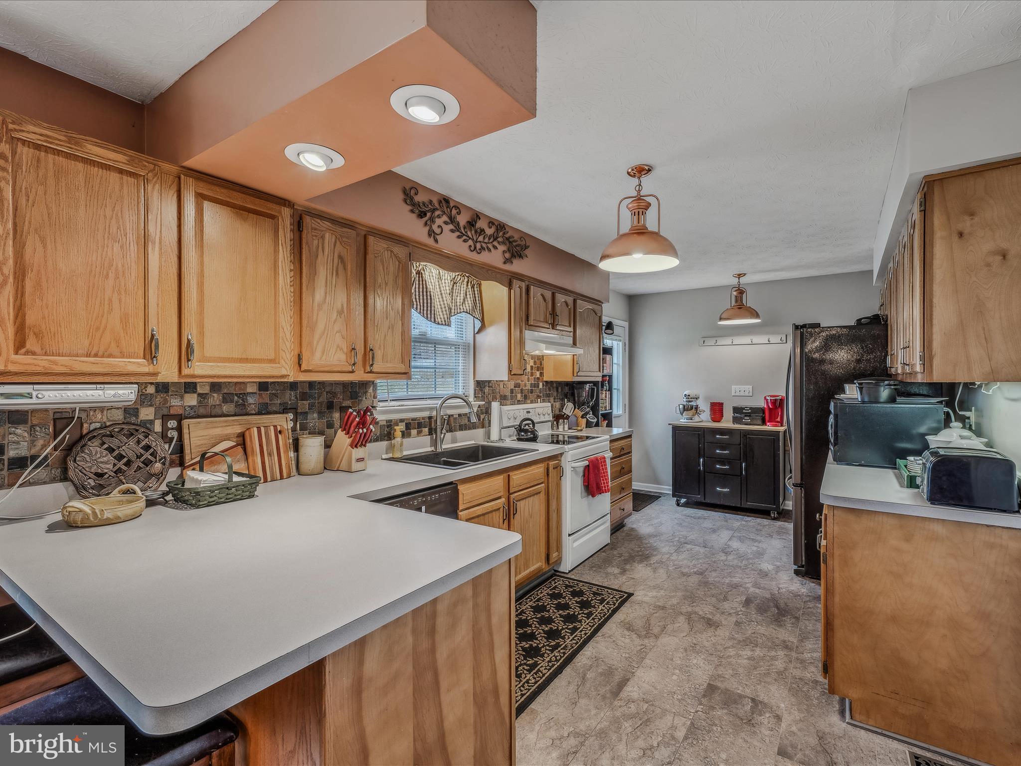 LOST COLONY - Residential