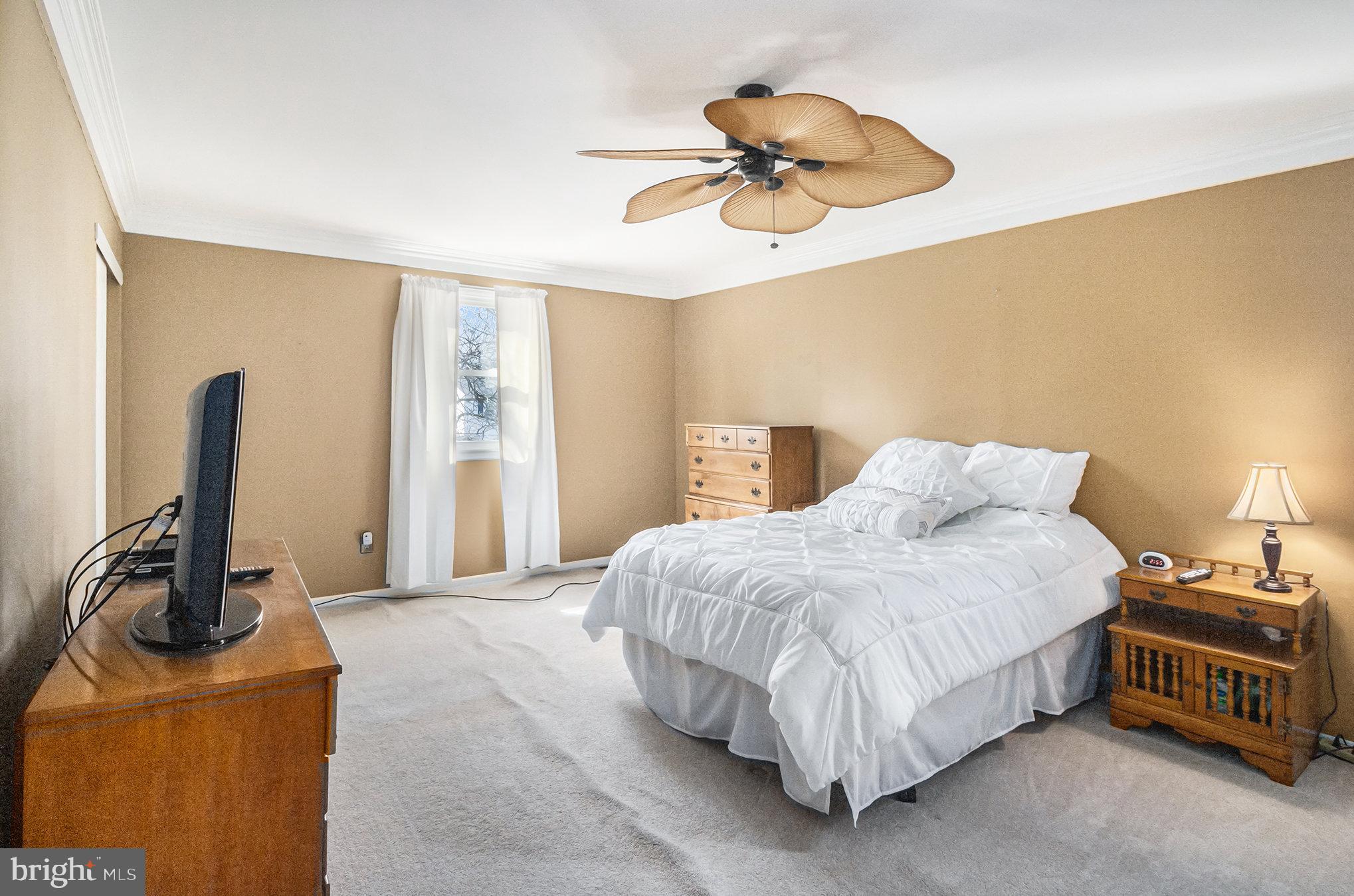 REGENT MANOR - Residential