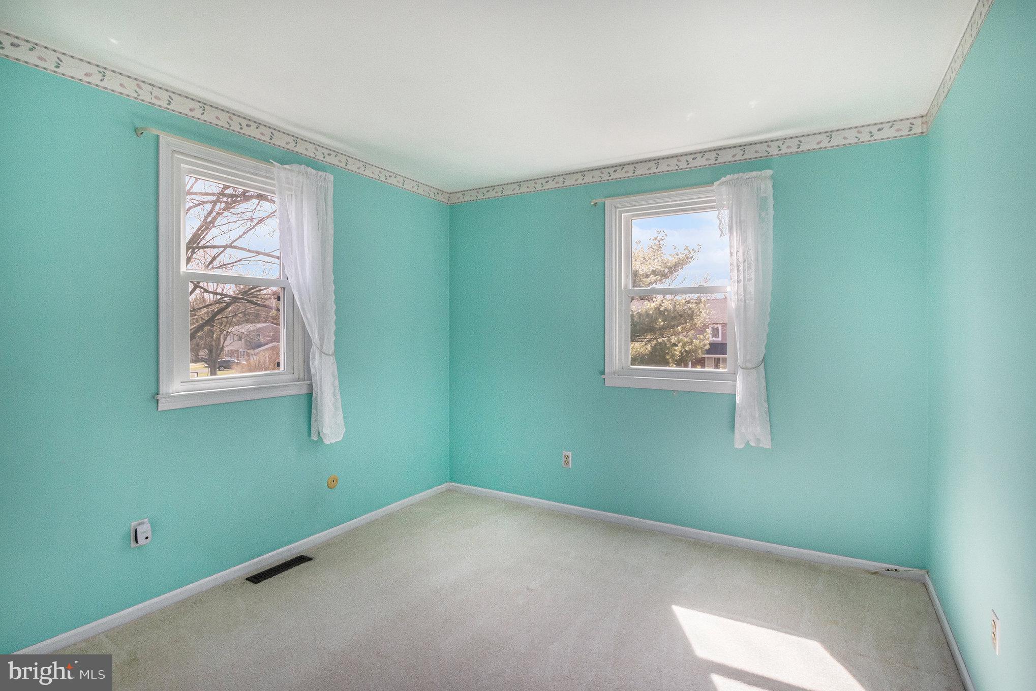 REGENT MANOR - Residential