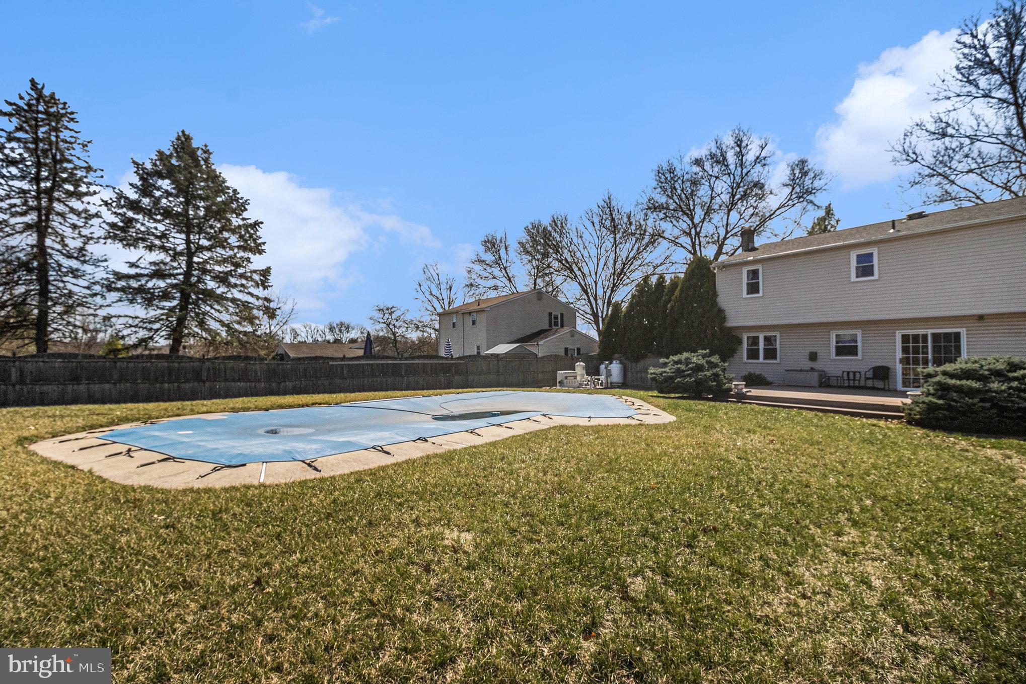 REGENT MANOR - Residential