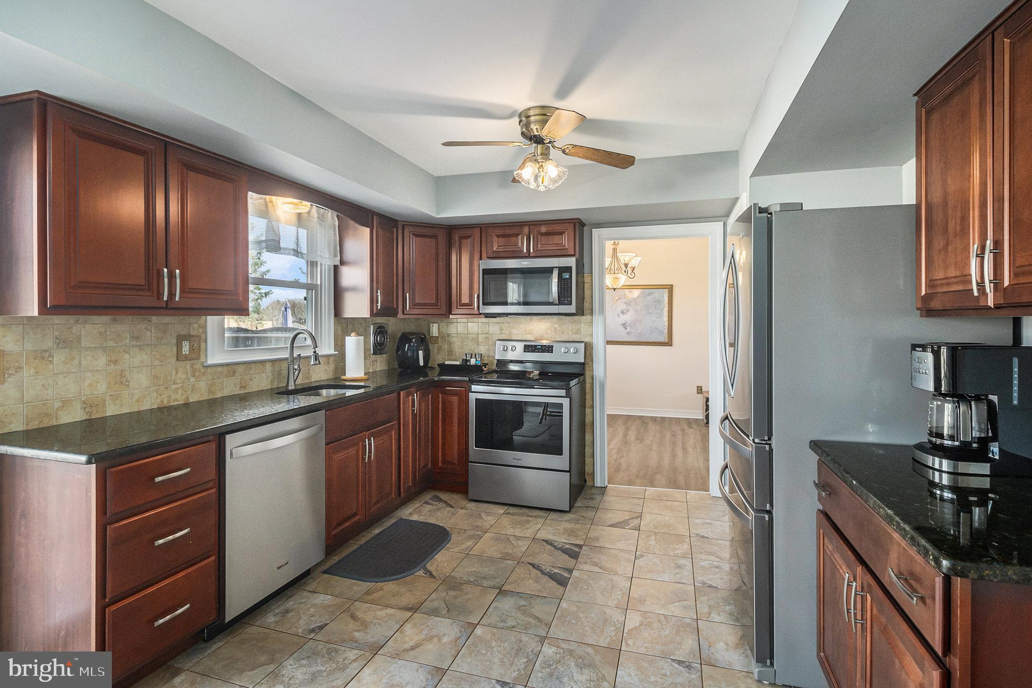 REGENT MANOR - Residential