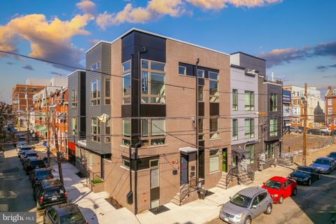 Multifamily For Sale - 920 N 15th Street<br/> PHILADELPHIA, PA 19130