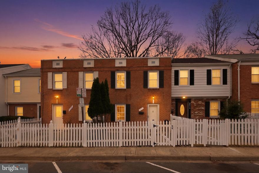 Completely updated, charming Townhouse. 3BED/1.5BATH with large outdoor spaces. Great first home for starting out or an investment opportunity with great rental potential in convenient location in Georgetown South community near historic district in Manassas, VA. New Roof installed in 2020. Modern updates with traditional style feature open living, dining and kitchen area ,Stone countertops, beautiful hard wood floor throughout the house,  and stainless-steel appliances, leading to a fully fenced front, side and backyards, great for pets, entertaining and play. Main level features large living room , followed by dining area, kitchen , laundry room, leading to fenced backyard.   Upstairs, there is an updated full bathroom.  New LED lighting and fresh paint throughout. Two assigned on-street parking spots (with city permit) come with the property. Very convenient location, less than 10min from airport and close to schools, shopping, restaurants , hospitals , city bus stops and downtown Manassas. This area has a huge potential for increased property value, with all the new projects coming up in the area. Property is easy to show and a must see in person!