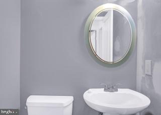 CROFTON MEADOWS - Residential