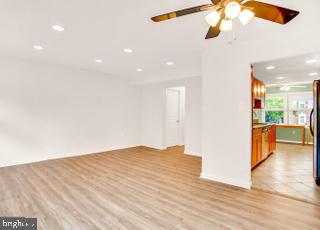 2092 LAKE GROVE LANE