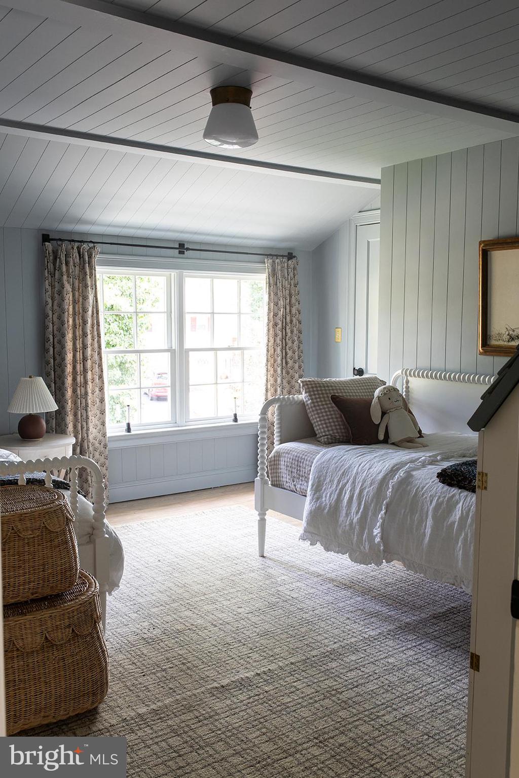 CONESTOGA WOODS - Residential