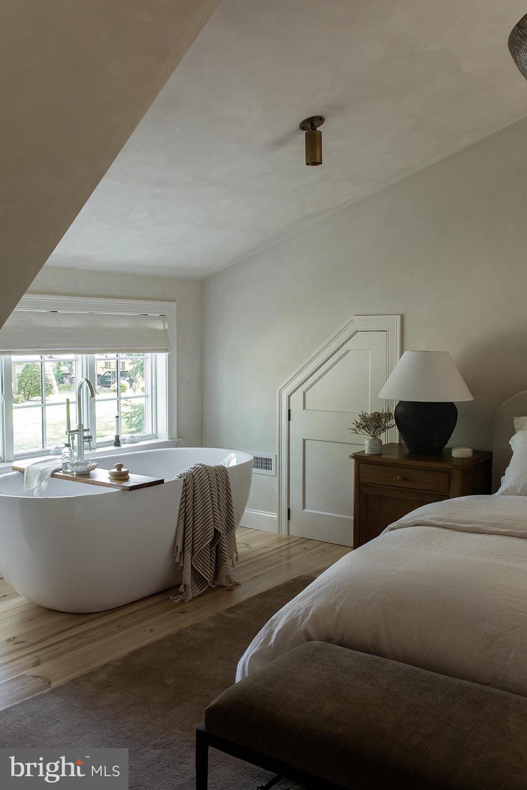 CONESTOGA WOODS - Residential