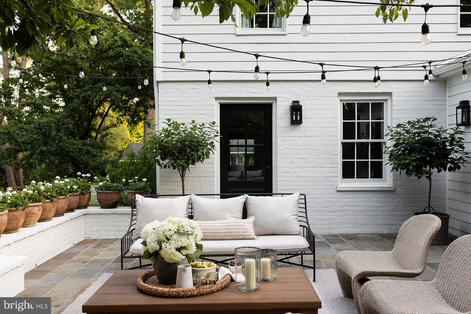 CONESTOGA WOODS - Residential