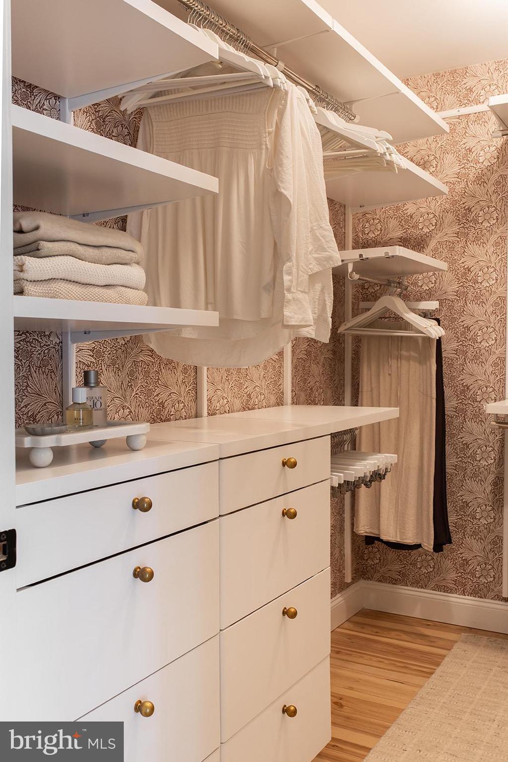 CONESTOGA WOODS - Residential