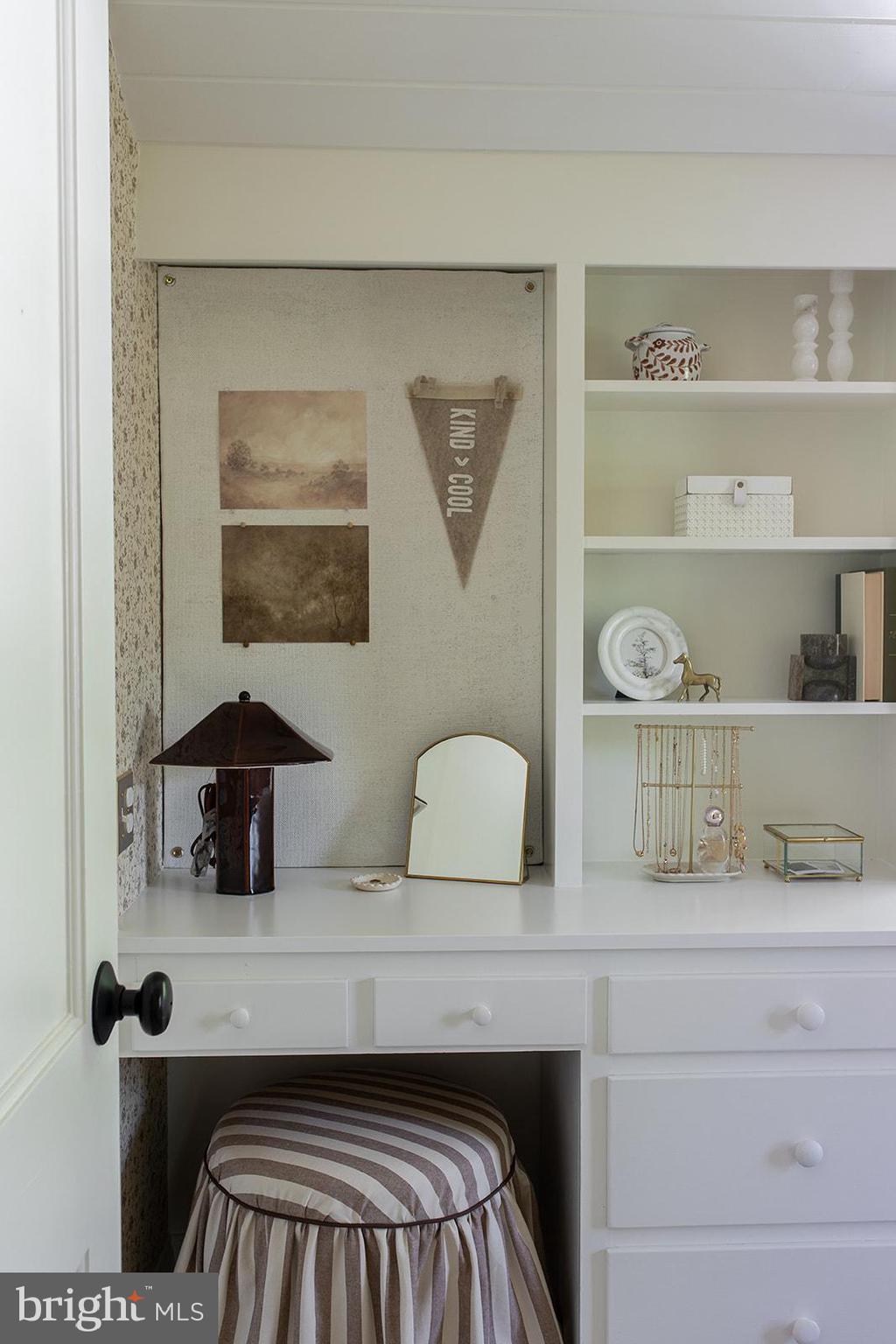 CONESTOGA WOODS - Residential