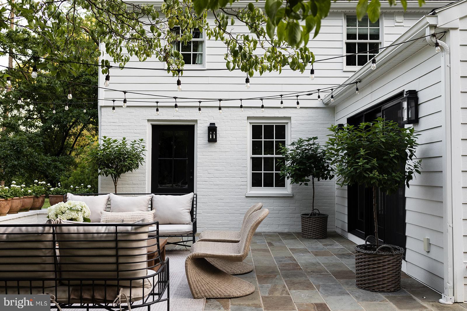 CONESTOGA WOODS - Residential