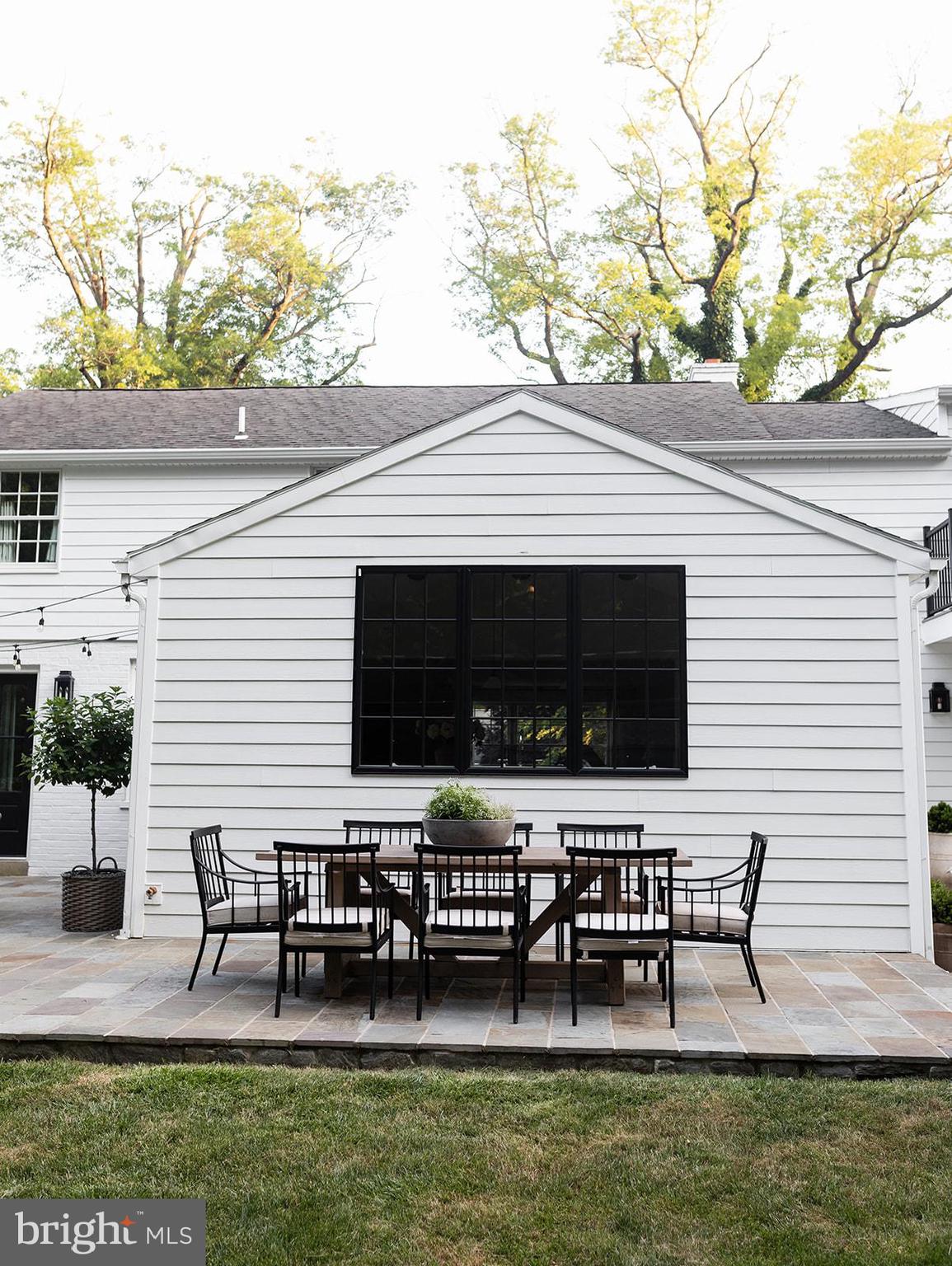 CONESTOGA WOODS - Residential