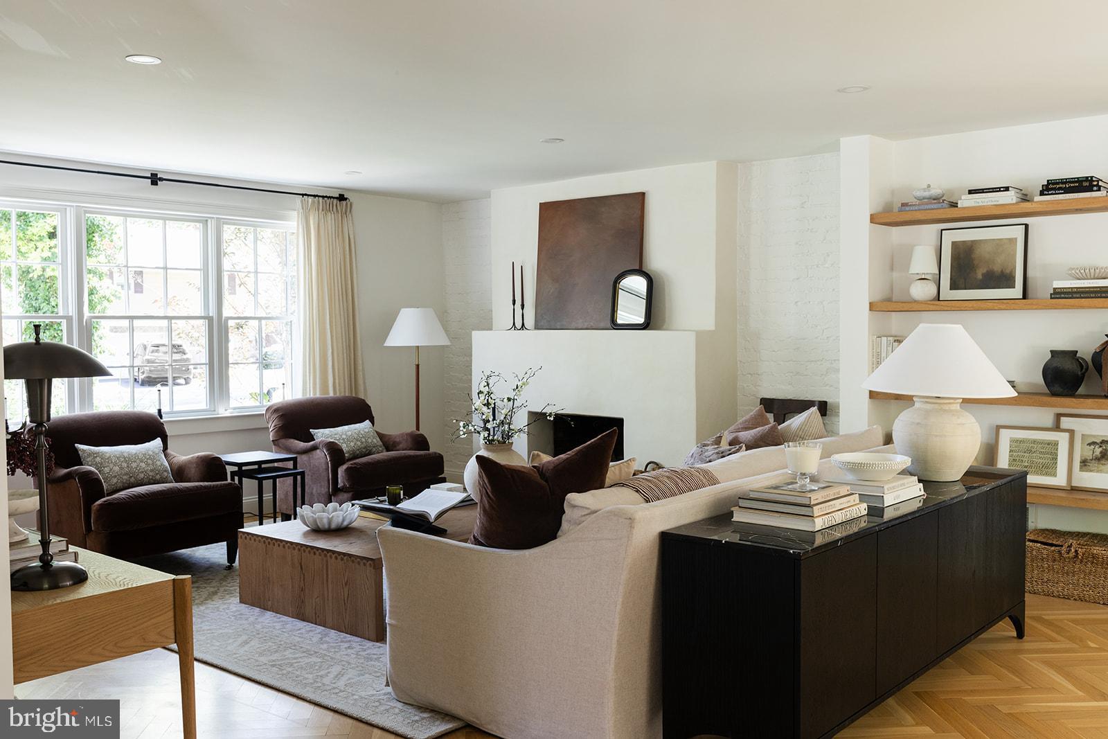 CONESTOGA WOODS - Residential