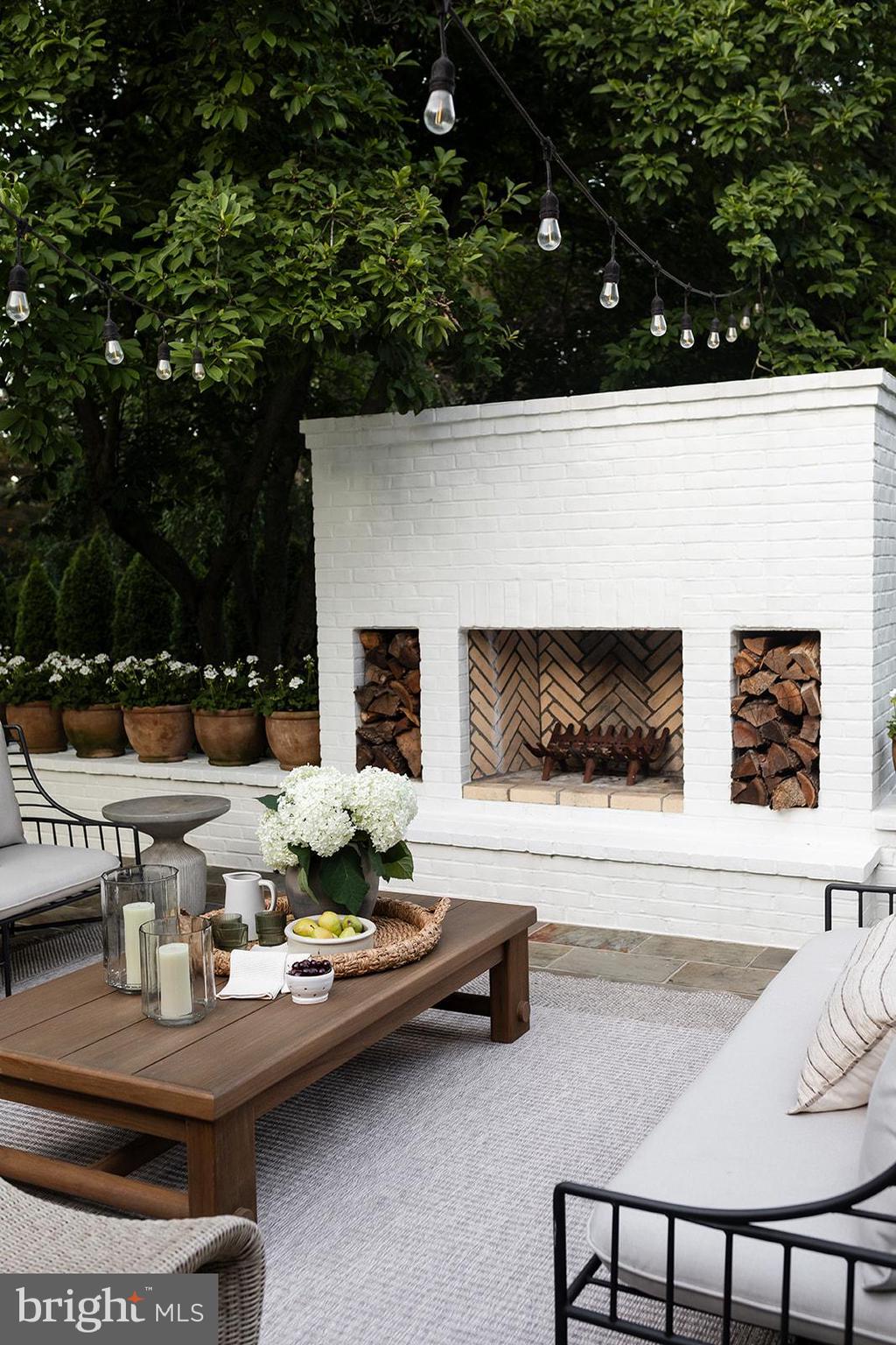 CONESTOGA WOODS - Residential