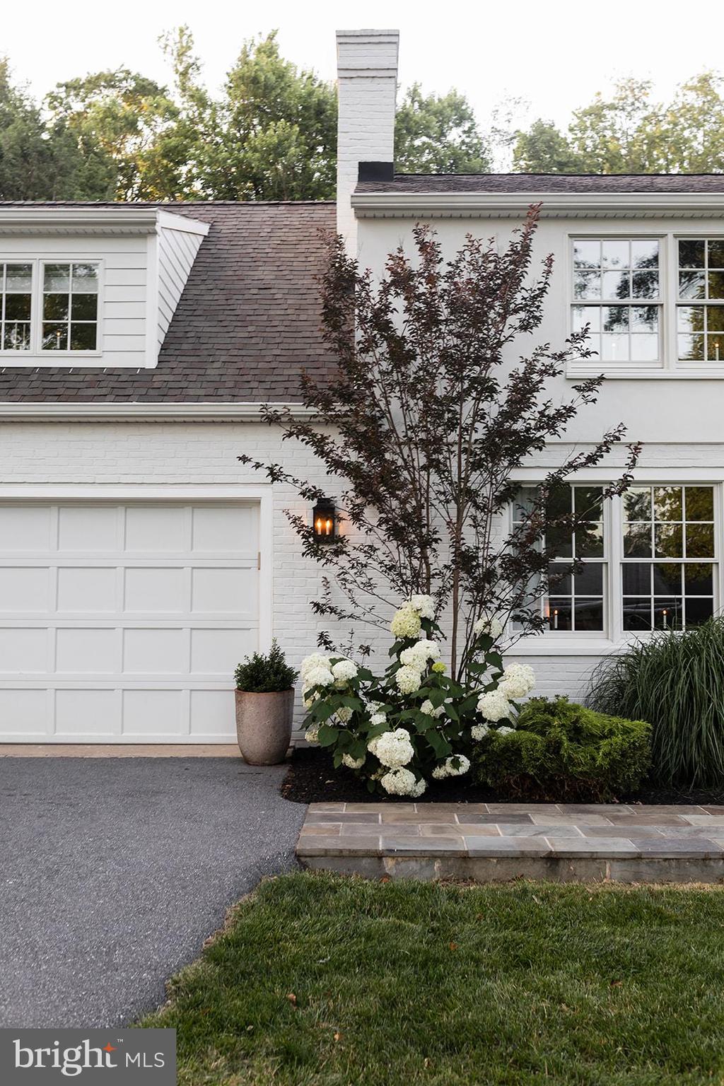 CONESTOGA WOODS - Residential