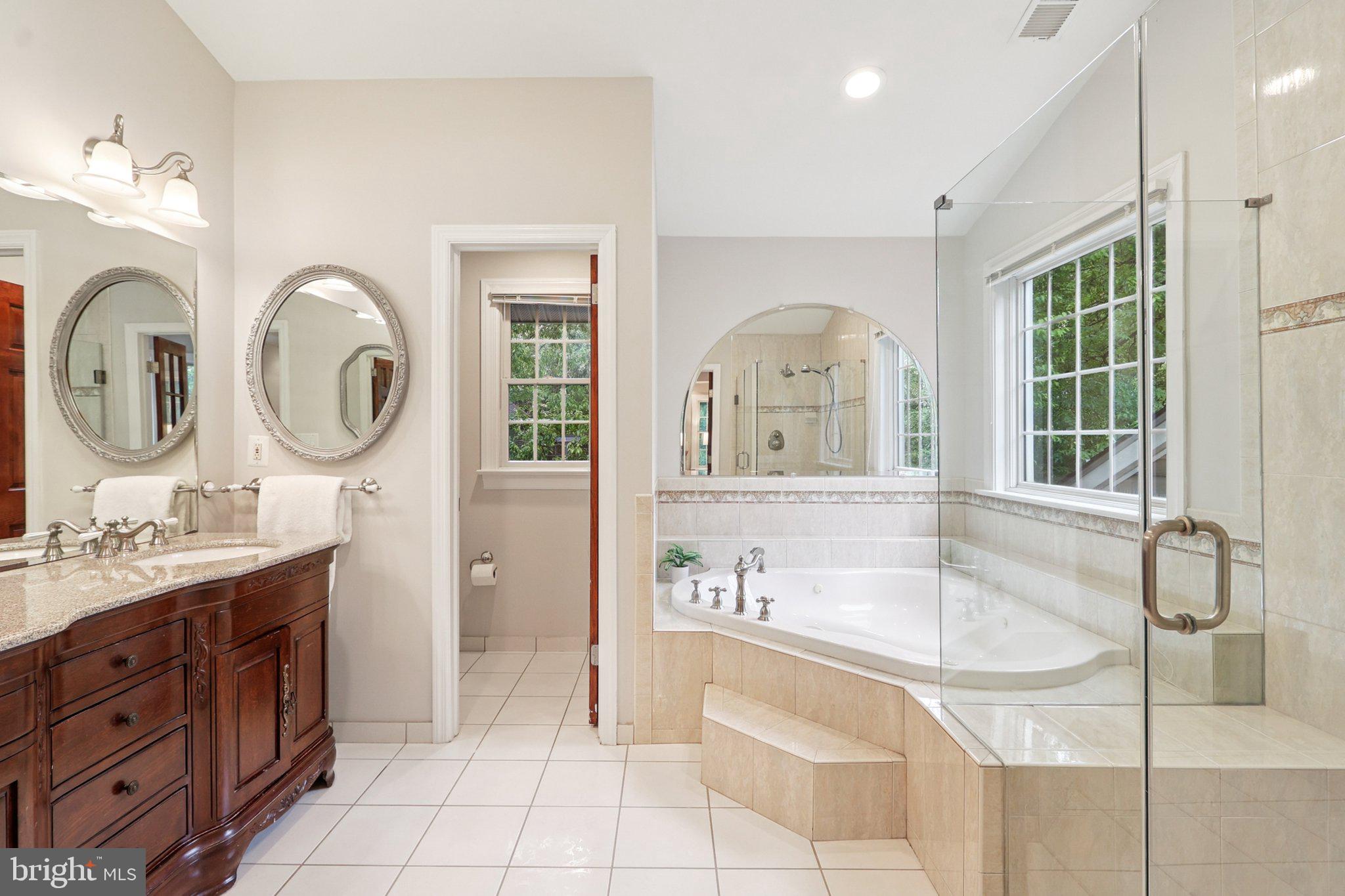 CLARENDON - Residential