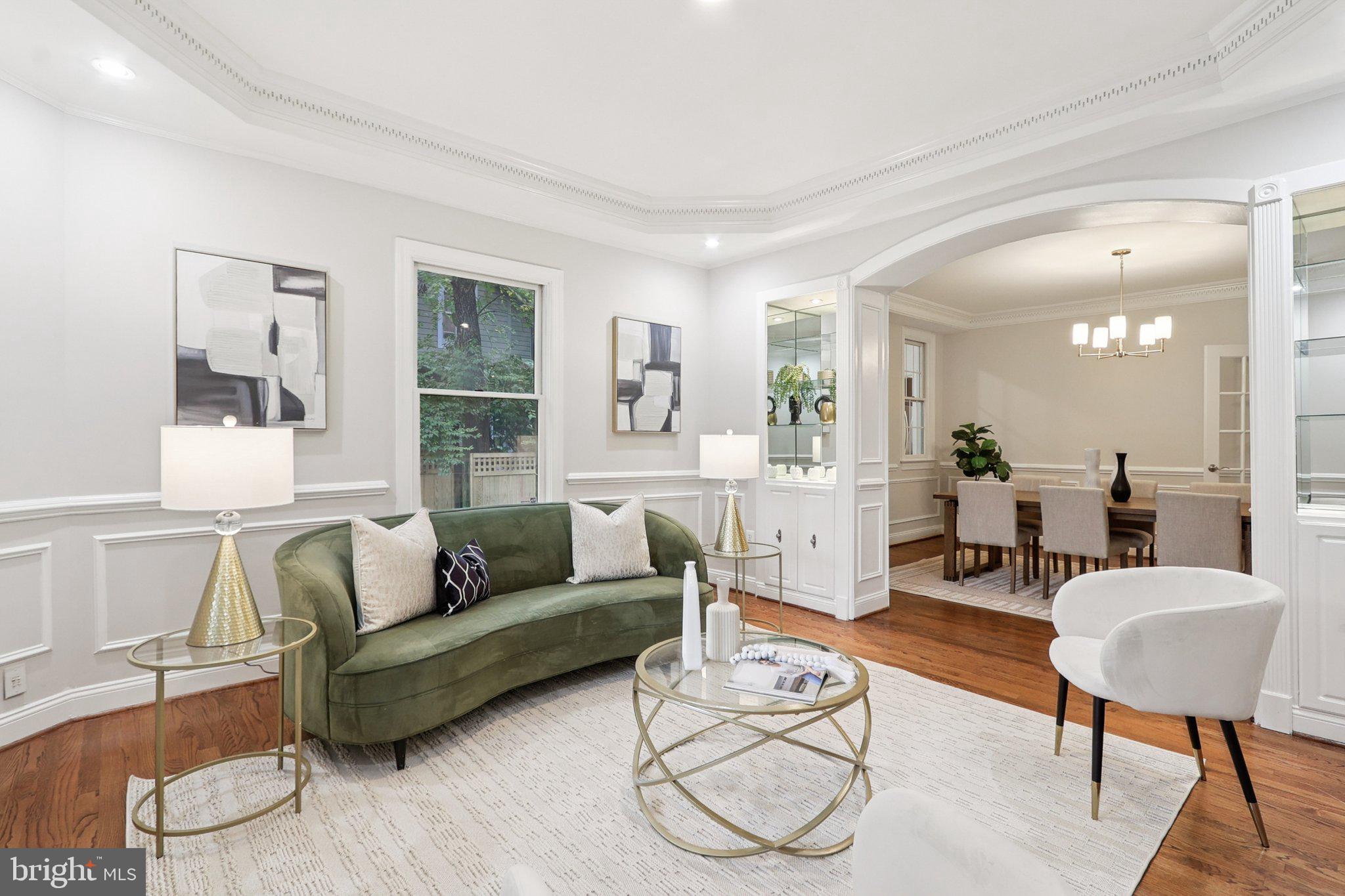 CLARENDON - Residential